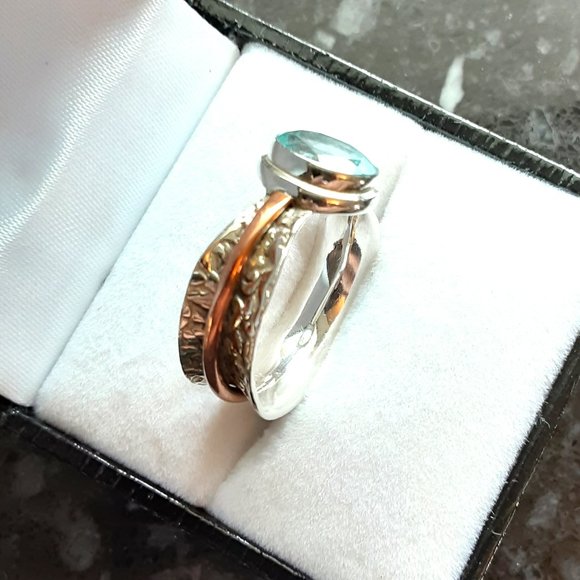 925 Stamped Sterling & Aquamarine Ring - Picture 8 of 9